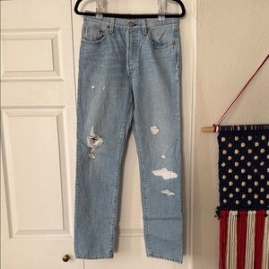 Levi's women’s Light Blue Straight Jeans